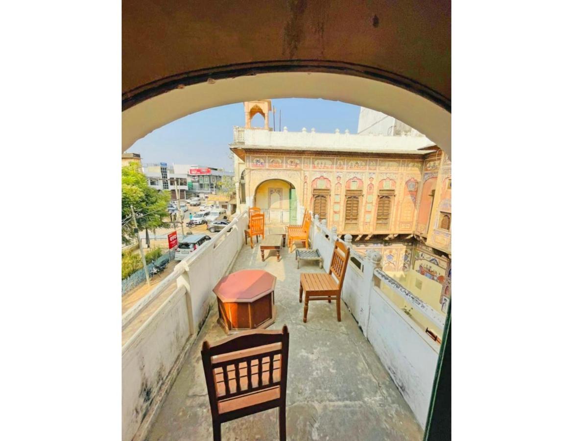 Singhasan Haveli, Mandawa Apartman Kültér fotó