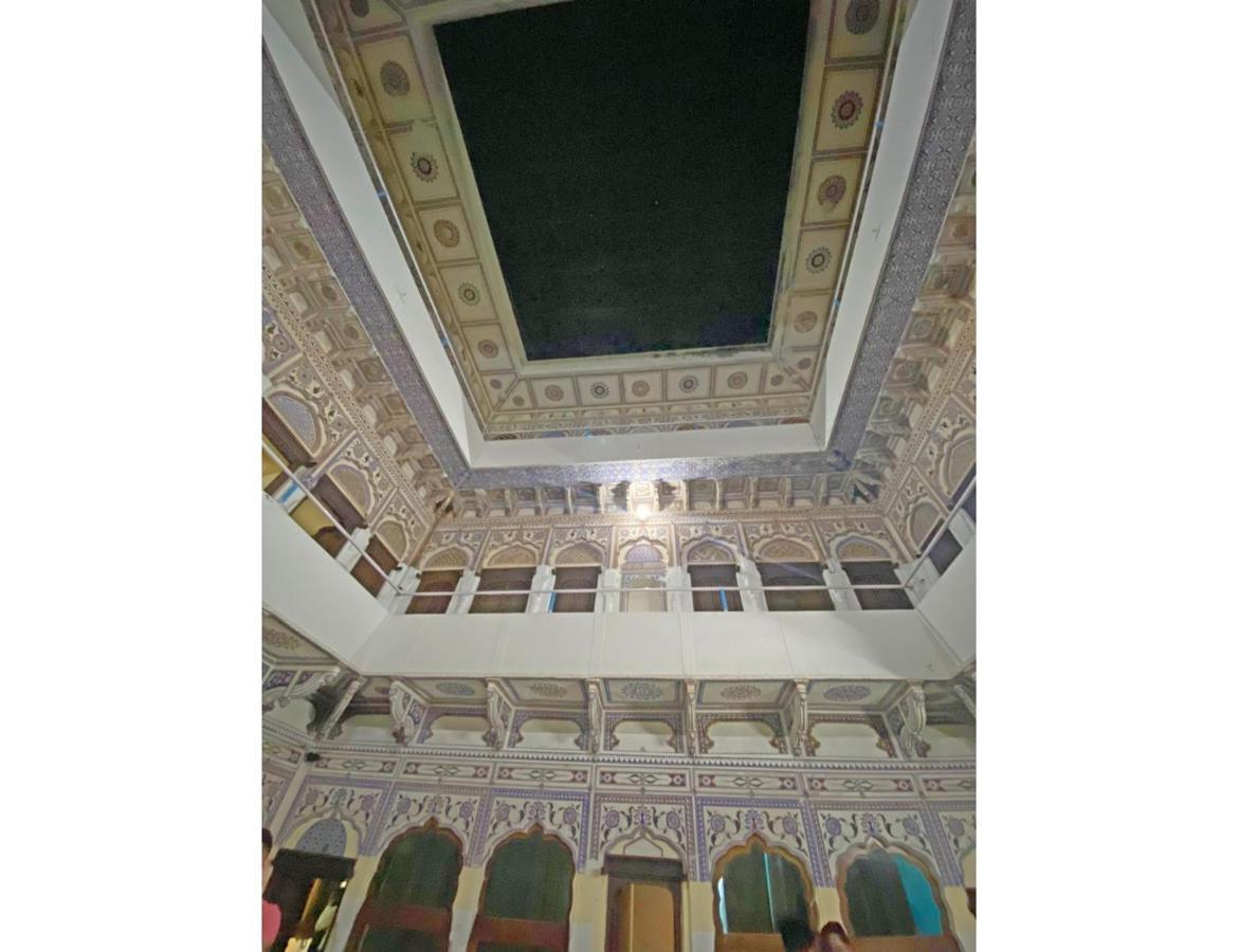 Singhasan Haveli, Mandawa Apartman Kültér fotó