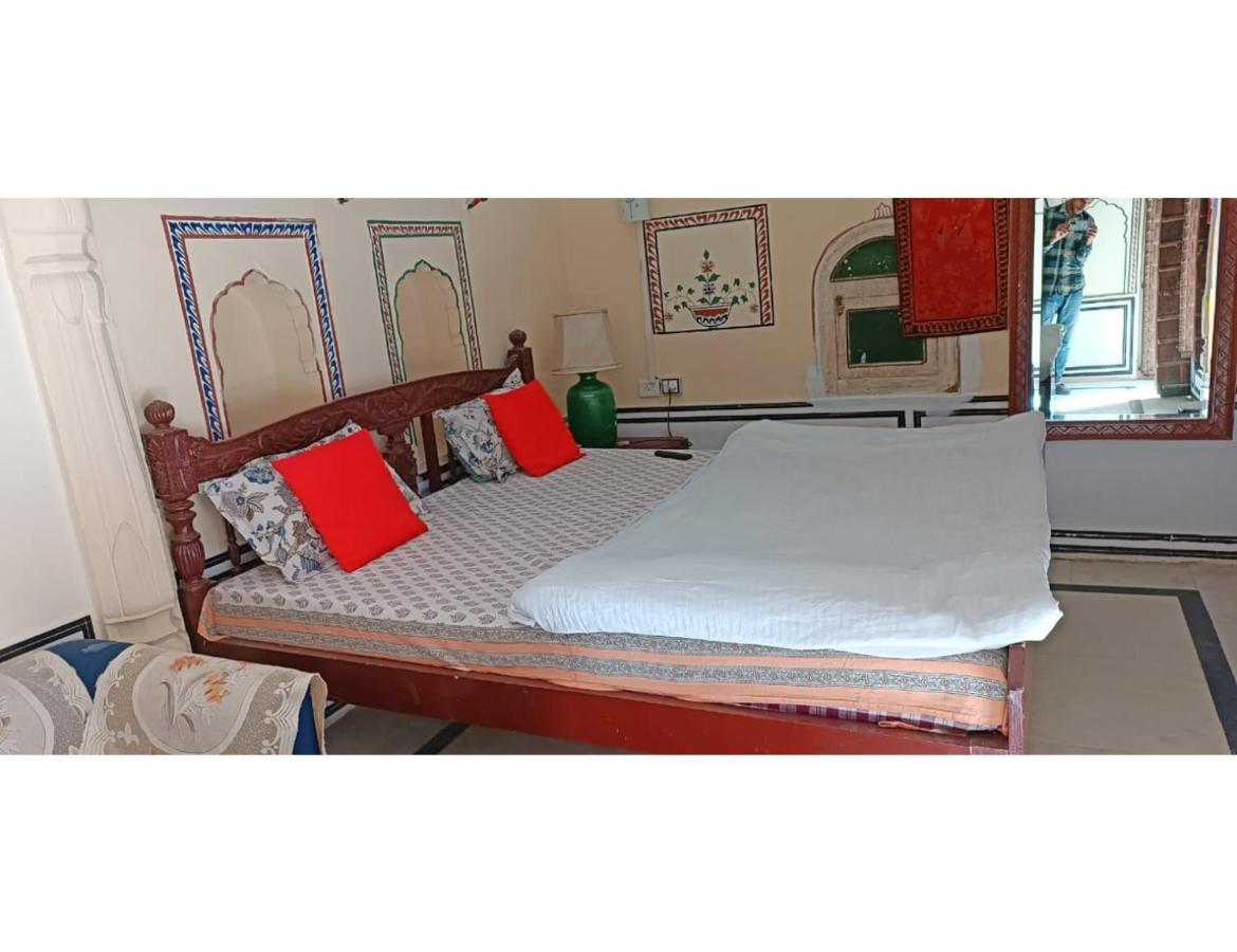 Singhasan Haveli, Mandawa Apartman Kültér fotó